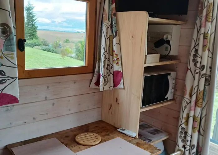 Ferienhaus Roulotte Du Touton